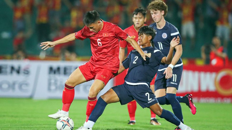 Đè đẹp Guam 6-0, U23 Việt Nam vẫn bị chê: ‘Lối chơi vô hồn thiếu sức sống, chẳng qua Guam nằm ngoài top 200 thế giới’
