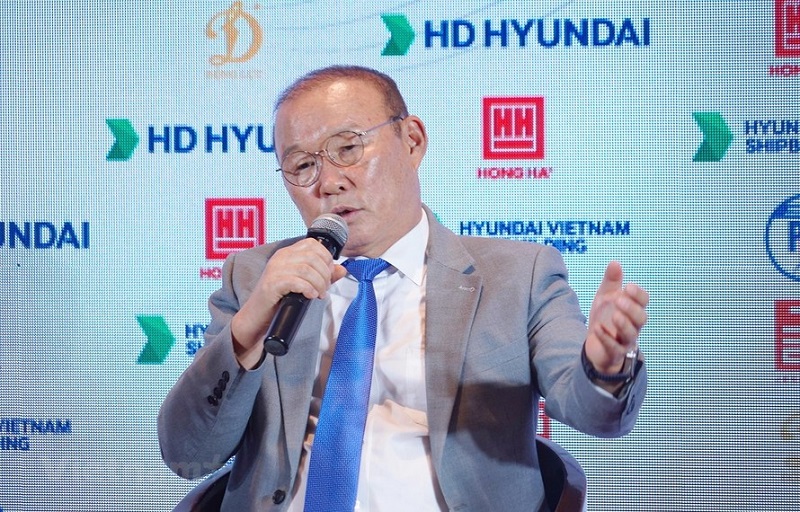 Ông Park từ chối lời đề nghị của Indonesia, muốn tiếp tục cống hiến cho nền bóng đá Việt Nam